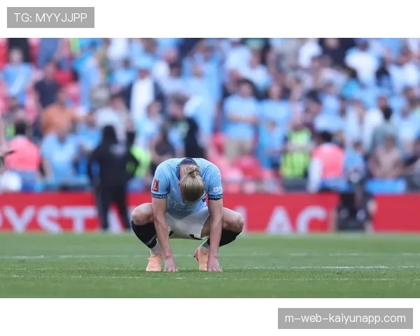 水晶宫前锋埃泽上赛季决赛制胜球 本赛季足总杯延续关键先生本色