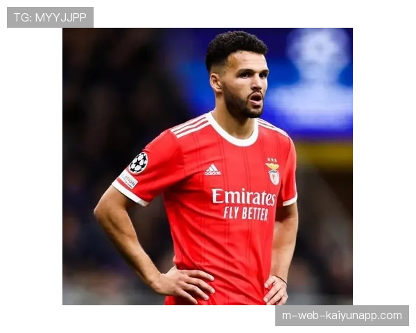 贡萨洛拉莫斯传射建功 巴黎锋线球员配合日趋默契