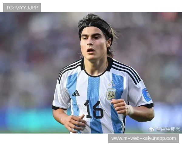 阿根廷考虑启用塞内西 与罗梅罗组建年轻中卫搭档 阿根廷考虑启用塞内西 与罗梅罗组建年轻中卫搭档